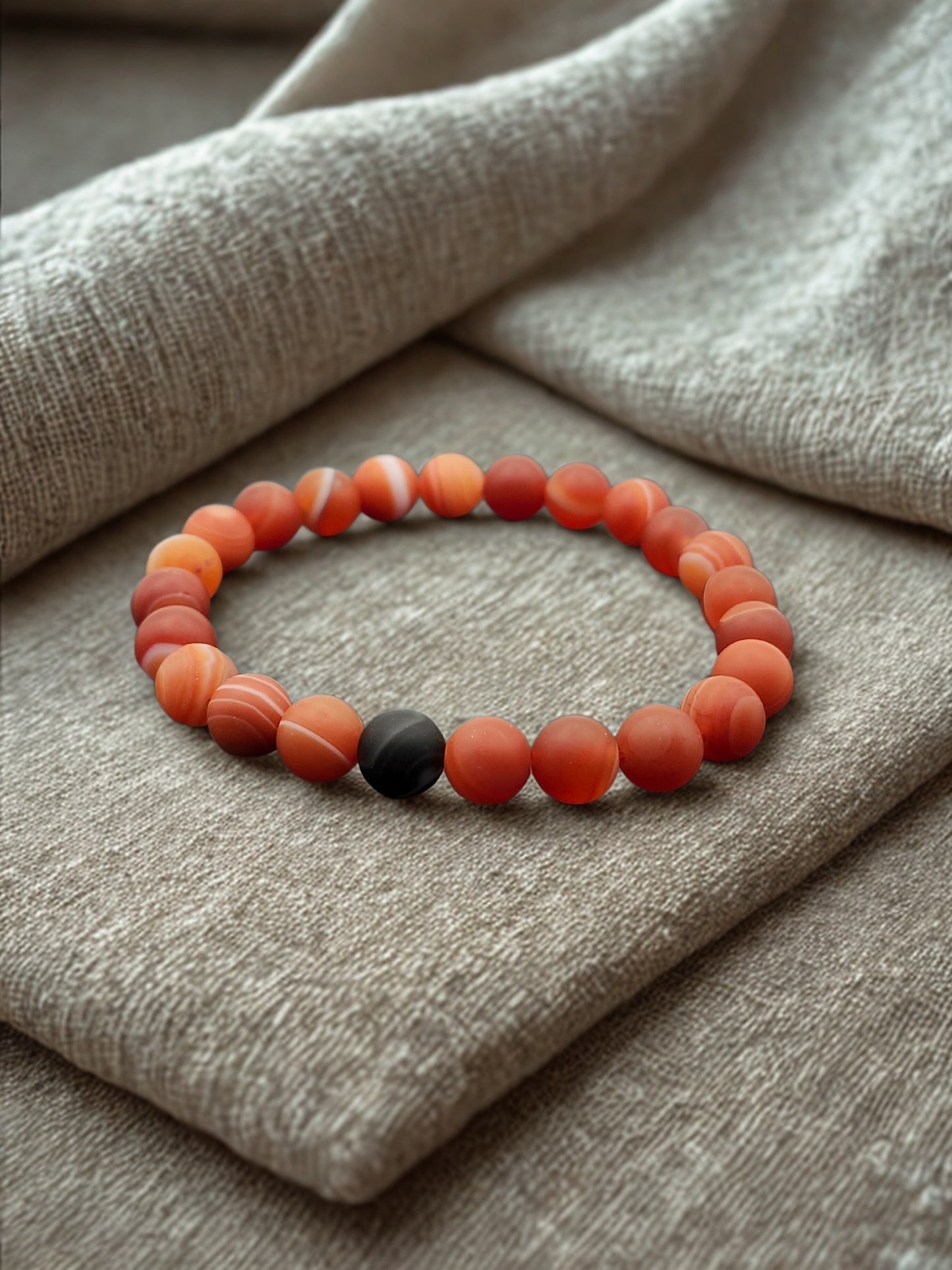 Black & Red Sardonyx Friendship 8mm